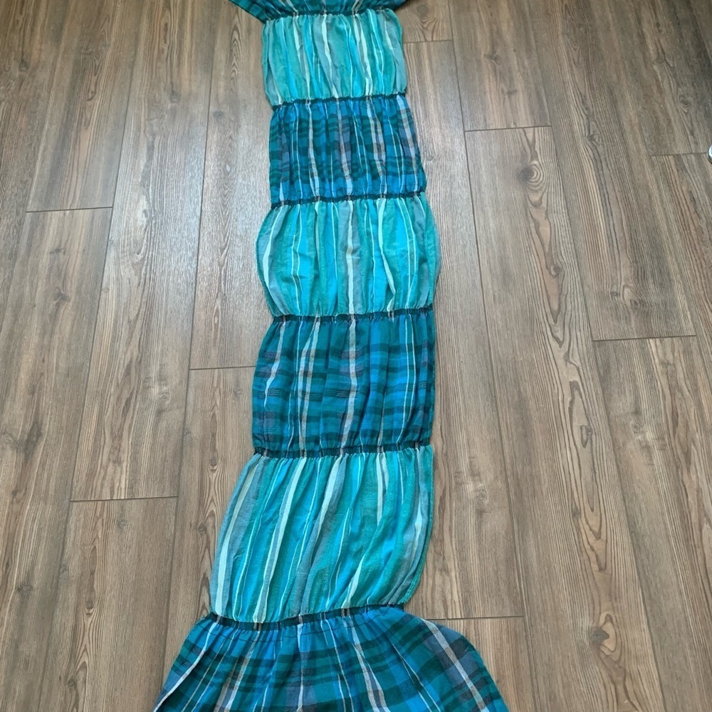 Scarf - Picture 4 of 6